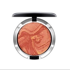 MAC Star Trek “Strange New Worlds” Trip the Light